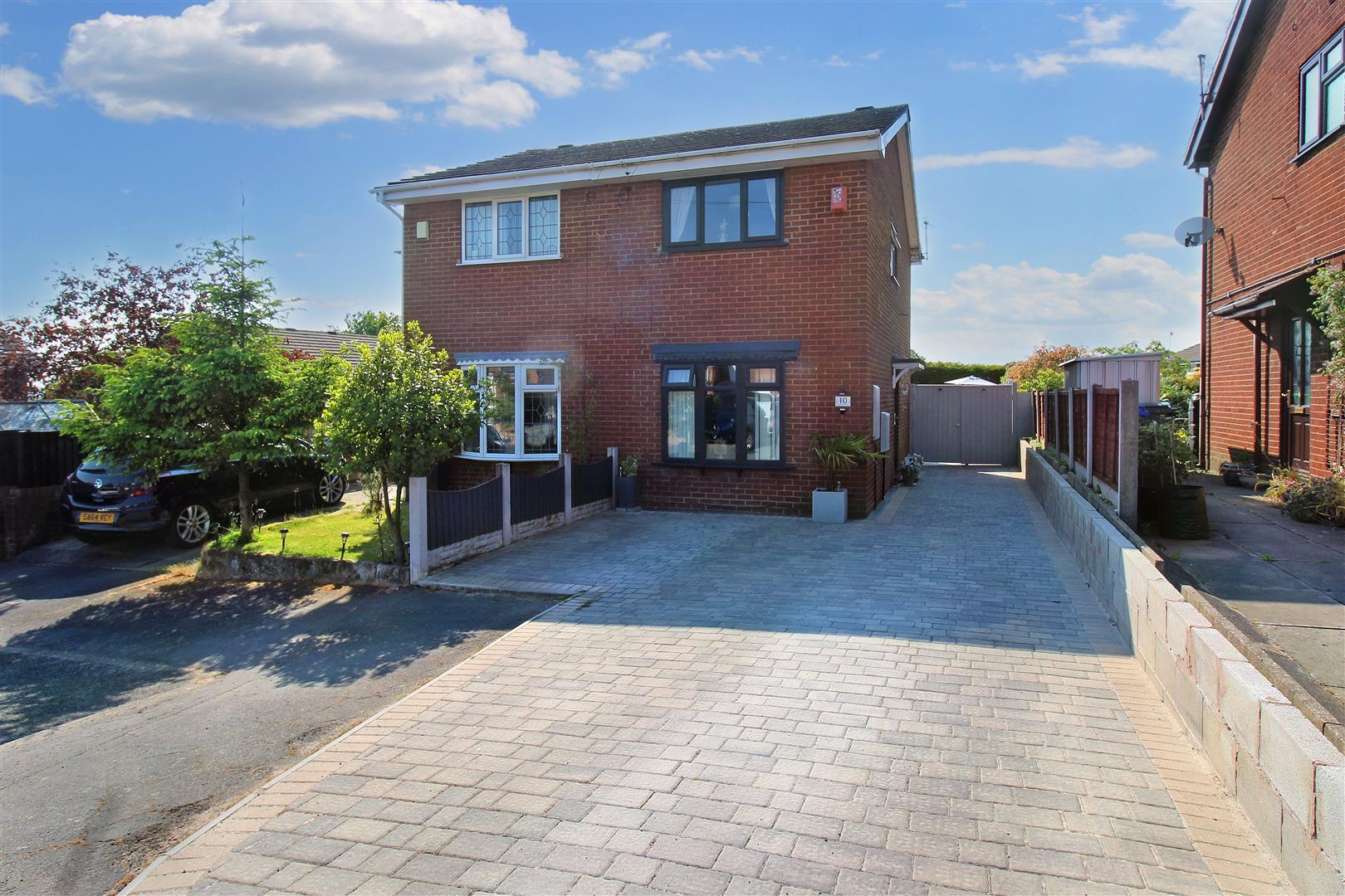 Swanland Grove, Longton, Stoke-On-Trent